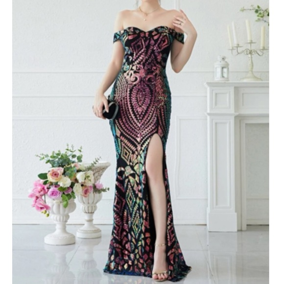 Luxe off shoulder slit thigh holidays party sequins dress - Picture 11 of 16